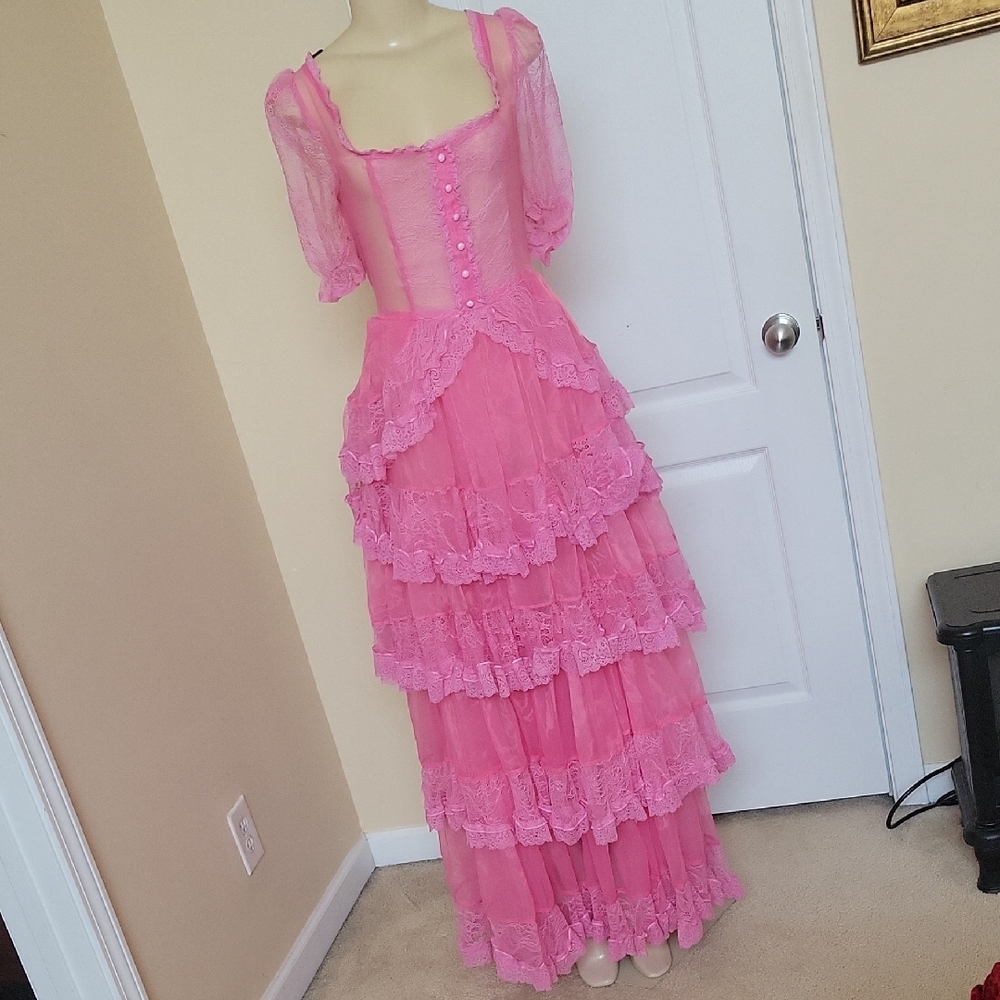 Current Mood Pink Tiered Lace Dress